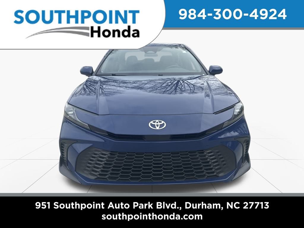 Used 2026 Toyota Camry SE image 2