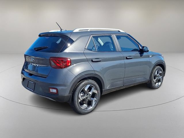 New 2026 Hyundai Venue SEL FWD image 7