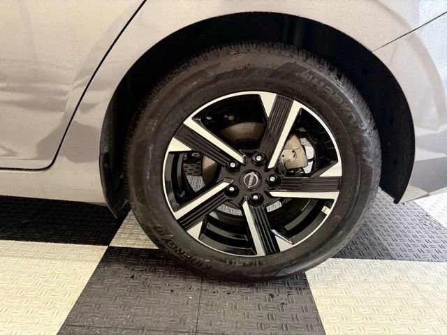 Used 2025 Nissan Sentra SV image 10