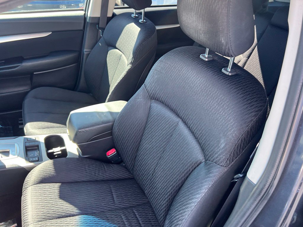 Used 2011 Subaru Outback 2.5i Premium AWD/4WD image 13