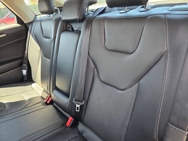 Used 2019 Ford Fusion Energi Titanium FWD image 10