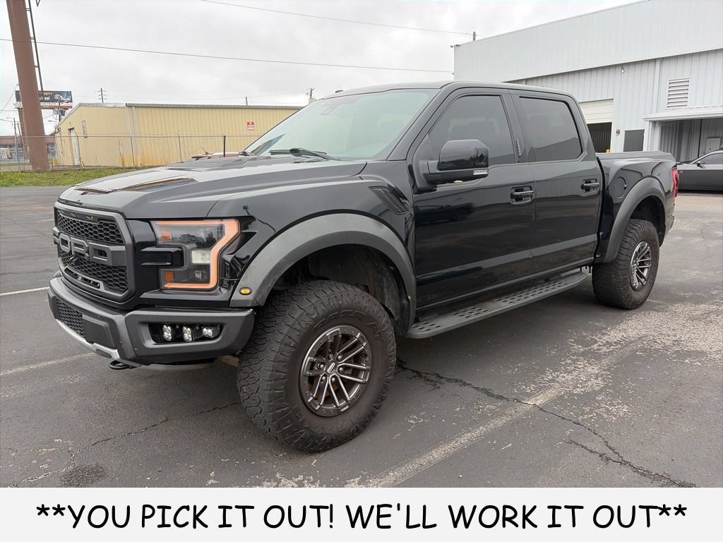 Used 2018 Ford F150 Raptor w/ Equipment Group 802A Luxury AWD/4WD image 3