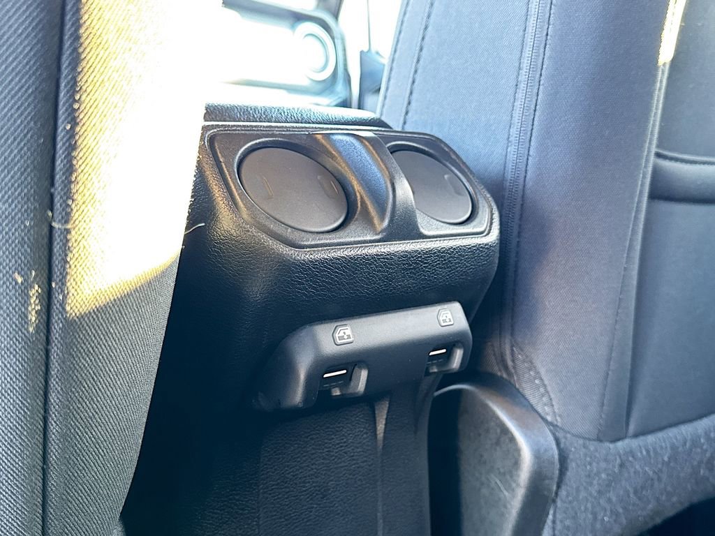 Used 2019 Jeep Wrangler Unlimited Sport S image 31