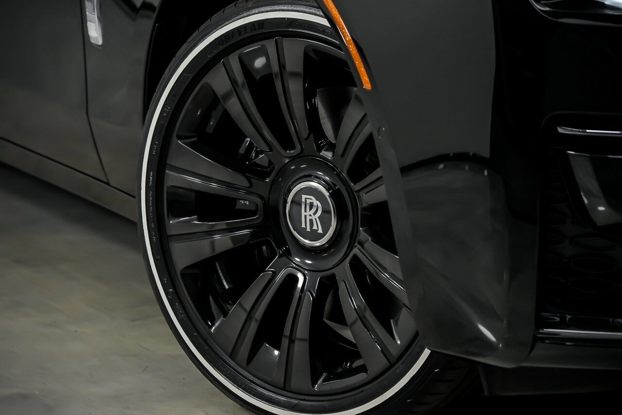 Used 2022 Rolls-Royce Ghost image 4