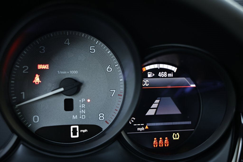 Used 2023 Porsche Macan S image 34