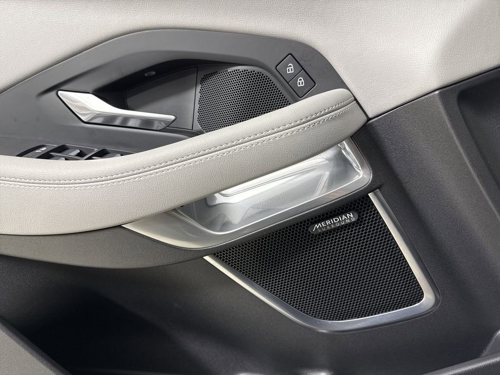 Used 2022 Jaguar E-PACE 300 Sport image 34