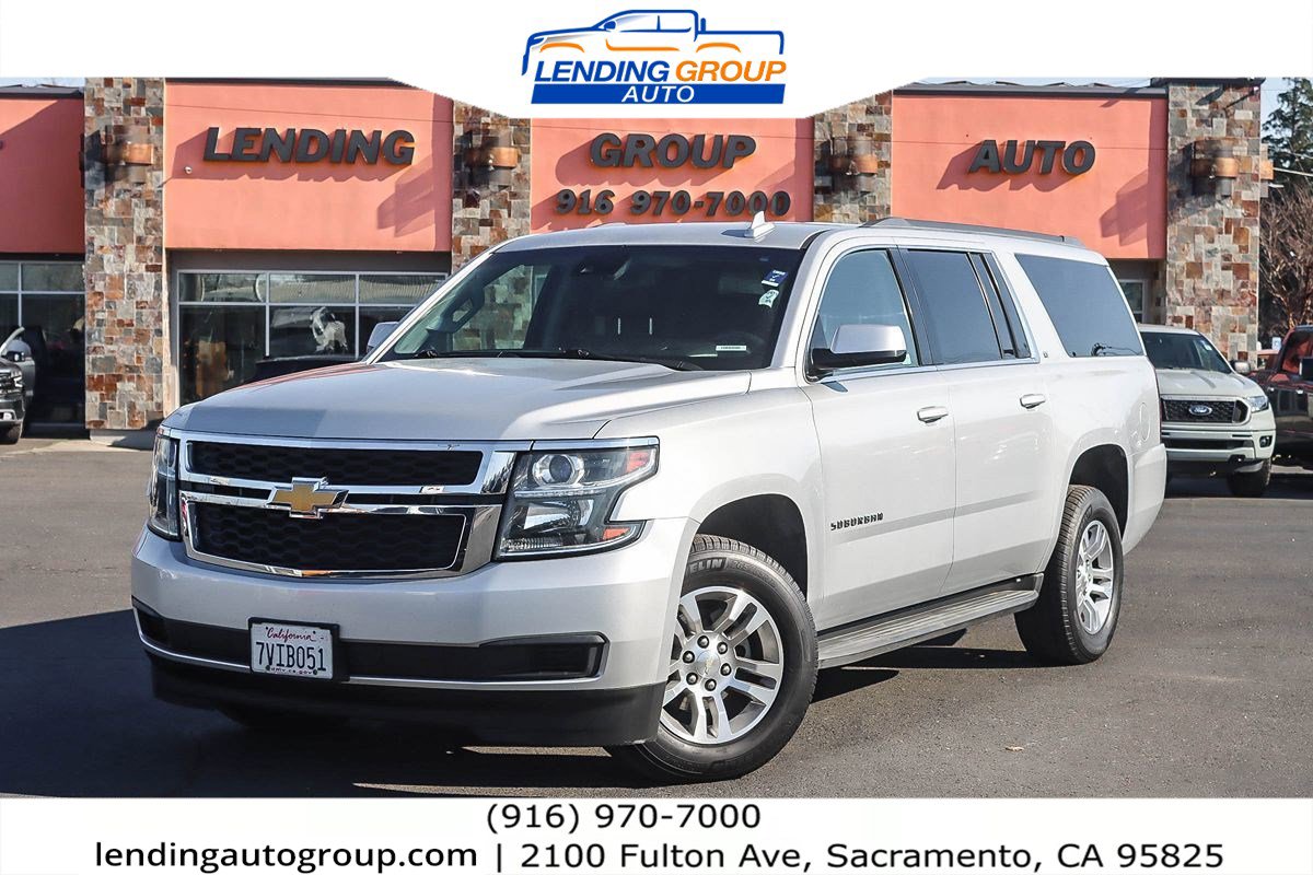 Used 2016 Chevrolet Suburban LT image 1