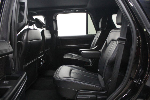 Used 2021 Ford Expedition Limited image 27