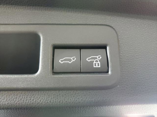 Used 2025 Toyota 4Runner Limited image 9