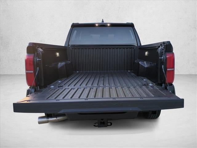 Certified 2025 Toyota Tacoma SR5 AWD/4WD image 6