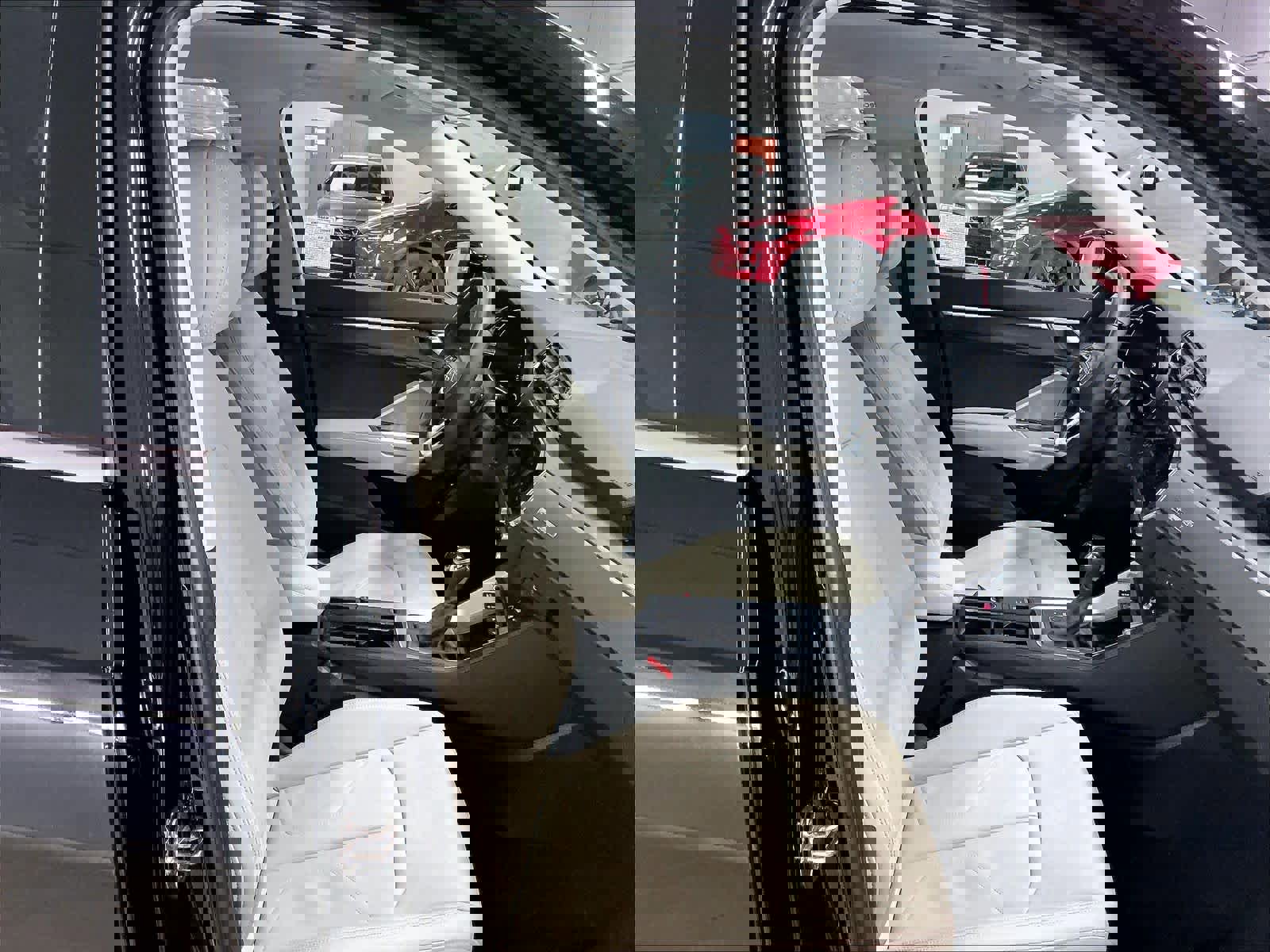 Certified 2025 Audi Q3 2.0T Premium w/ Convenience Package image 9