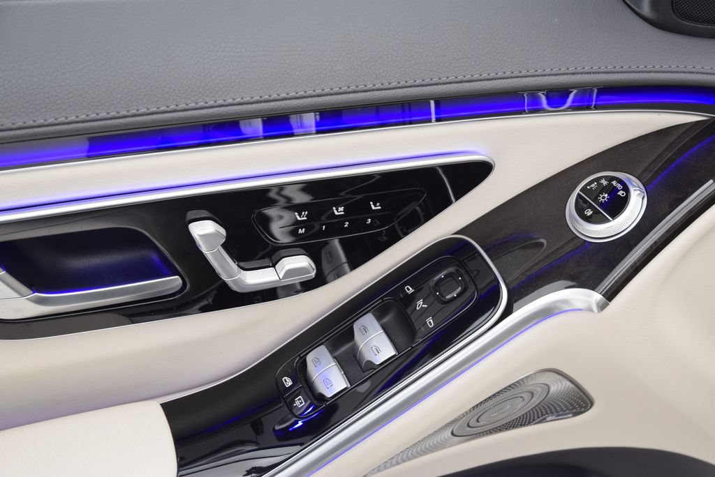Certified 2022 Mercedes-Benz S 500 4MATIC image 22