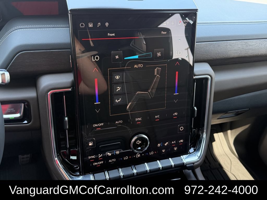 New 2026 GMC Yukon Denali Ultimate AWD/4WD image 16