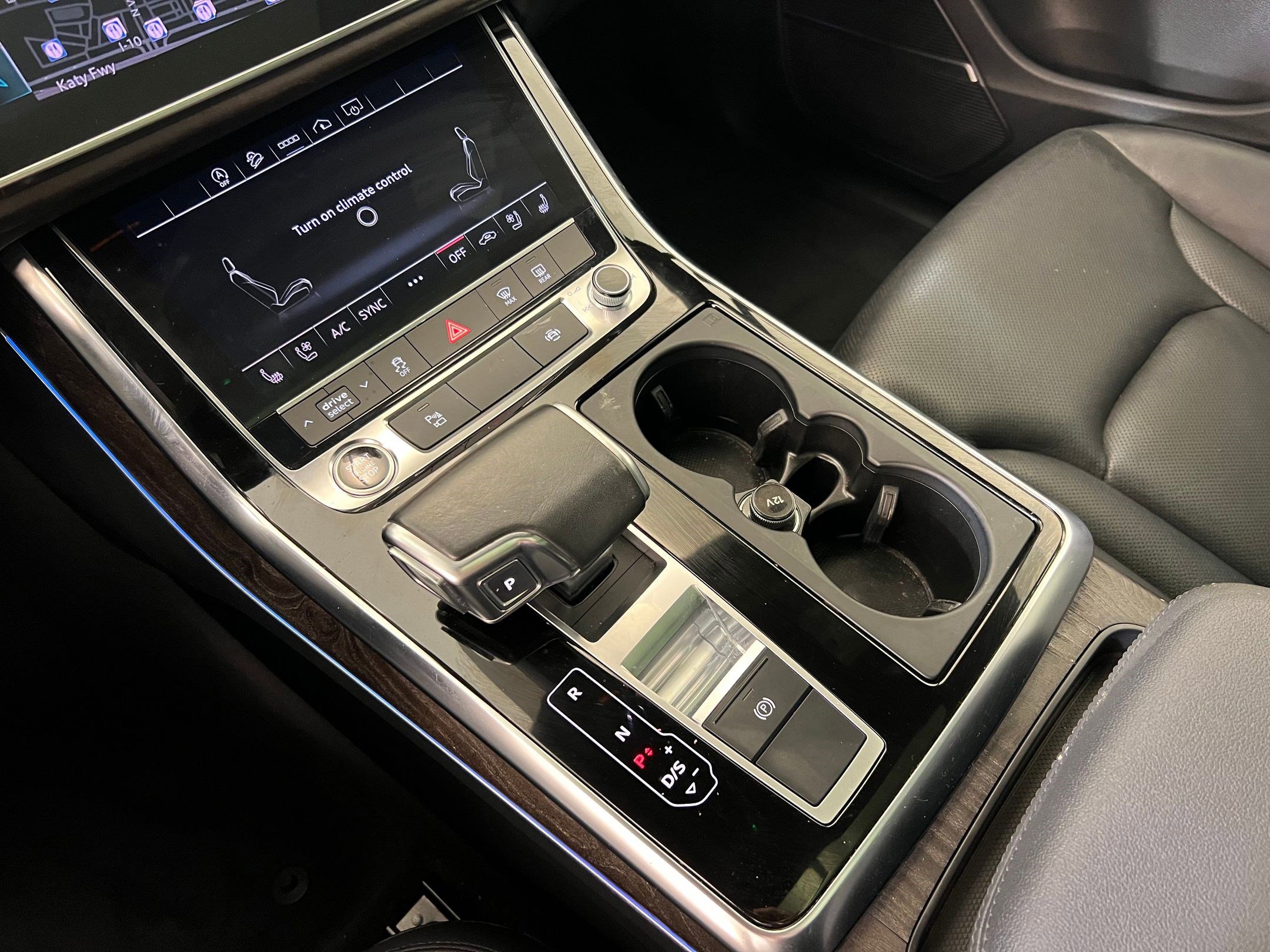 Used 2022 Audi Q7 2.0T Premium Plus w/ Premium Plus Package image 27