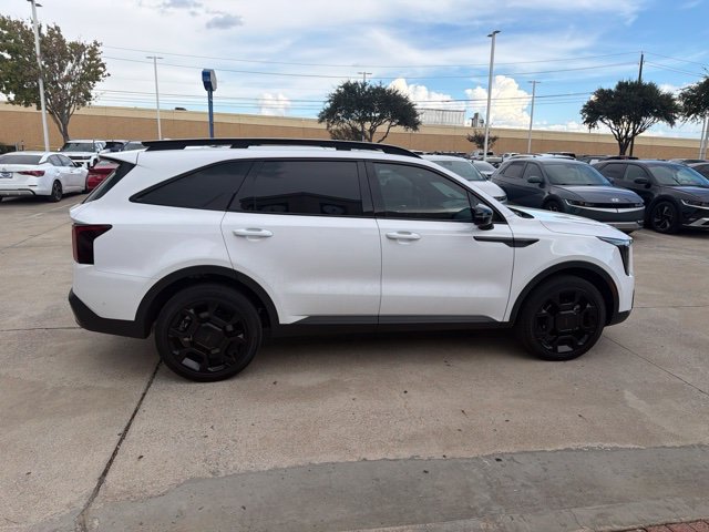 Certified 2026 Kia Sorento SX Prestige w/ Olive Brown Leather Package AWD/4WD image 4