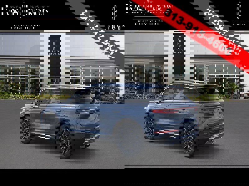 New 2026 Lincoln Corsair Reserve image 4