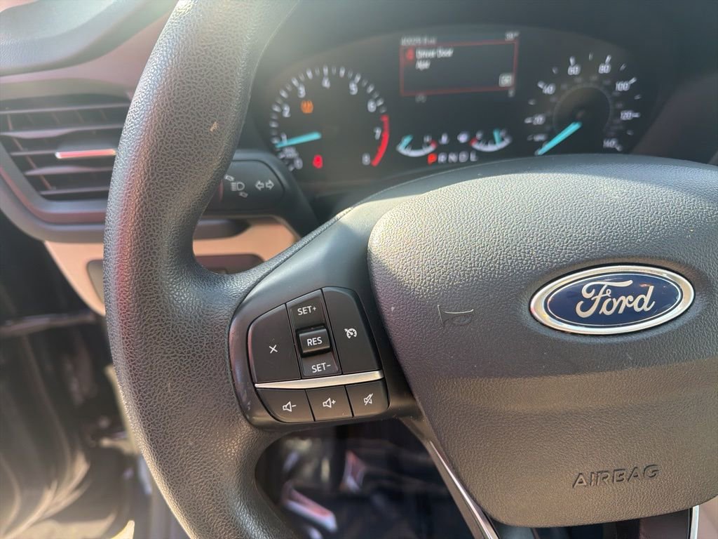 Used 2021 Ford Escape SE image 20