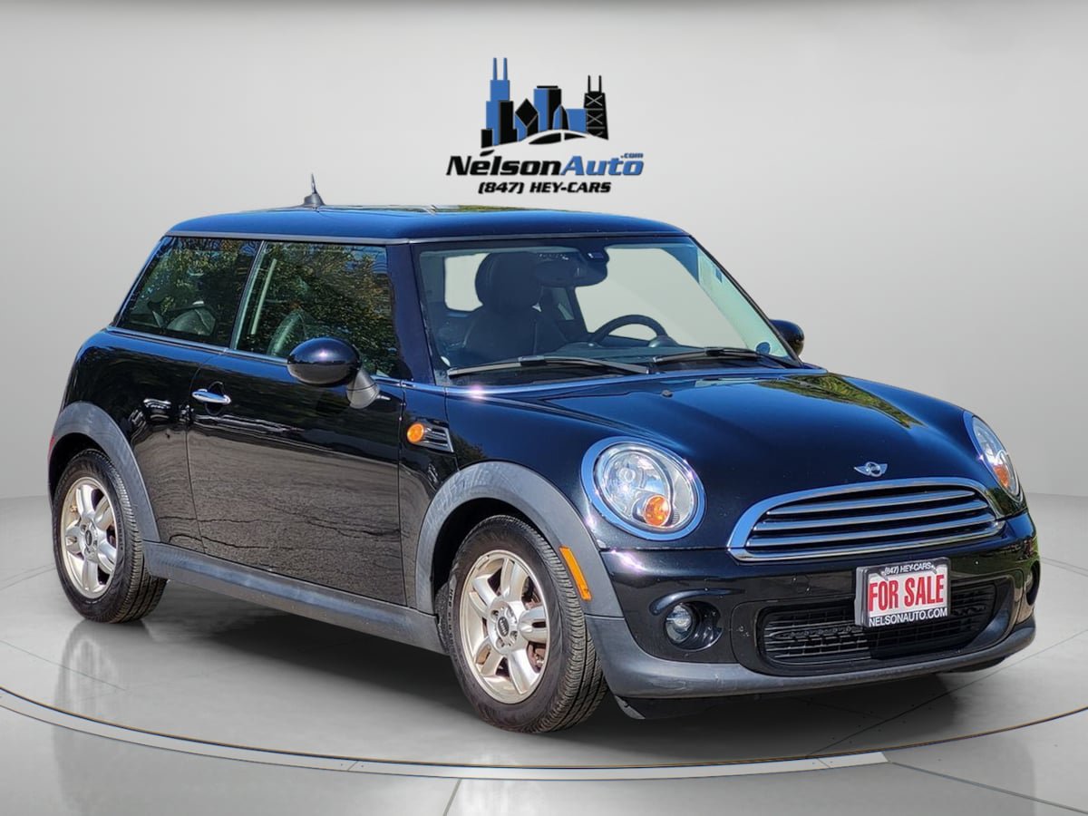 Used 2013 MINI Cooper Hardtop FWD image 1