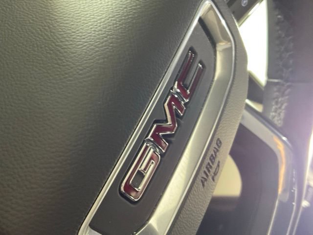 Used 2025 GMC Yukon XL Elevation w/ LPO, Elevation Black Package AWD/4WD image 45