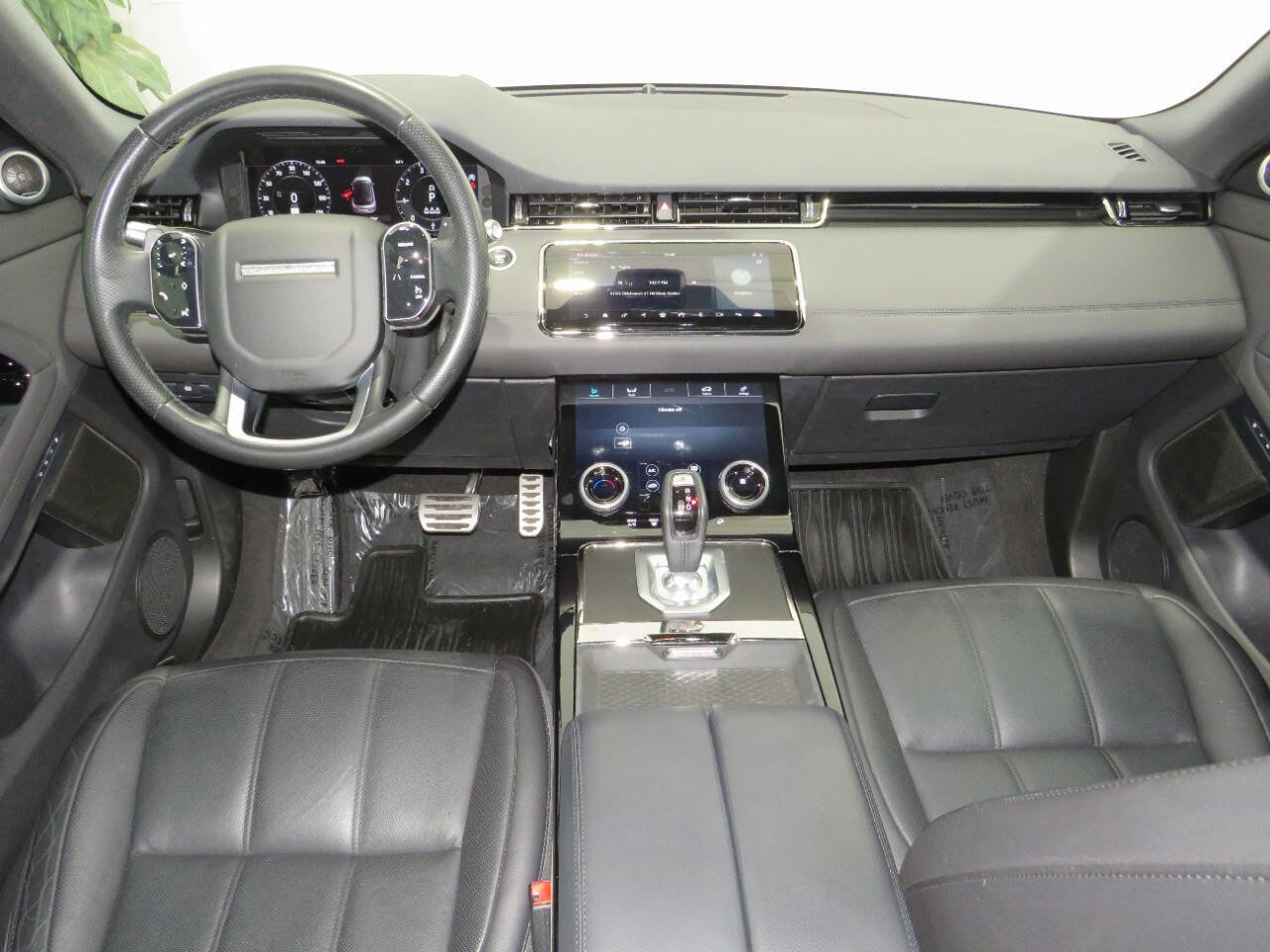 Used 2020 Land Rover Range Rover Evoque R-Dynamic S image 15