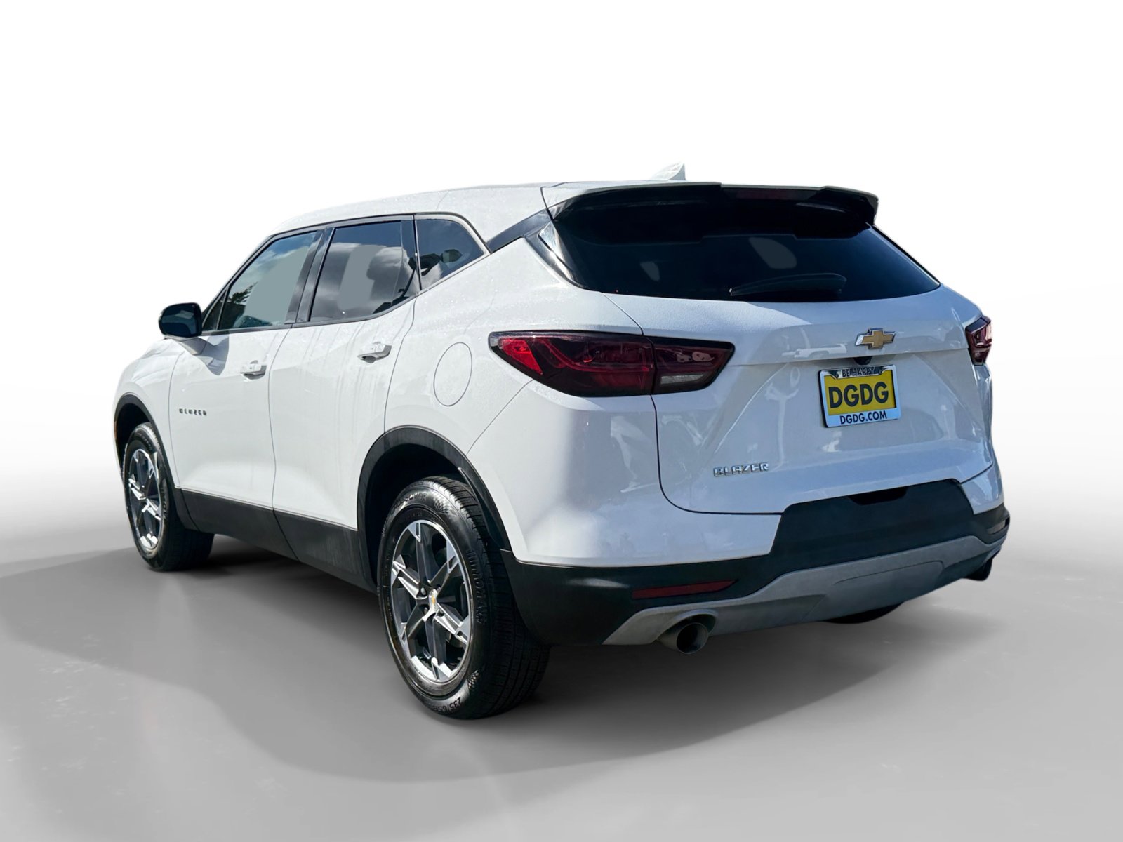 Used 2023 Chevrolet Blazer LT image 3