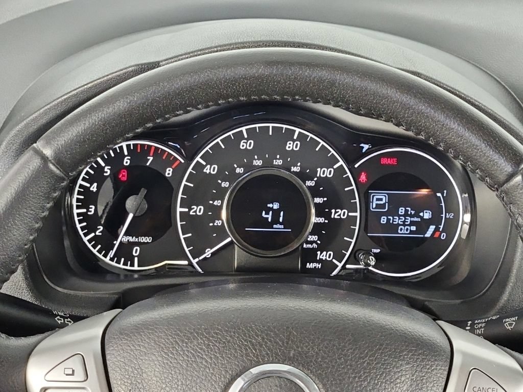 Used 2016 Nissan Versa Note SV FWD image 26