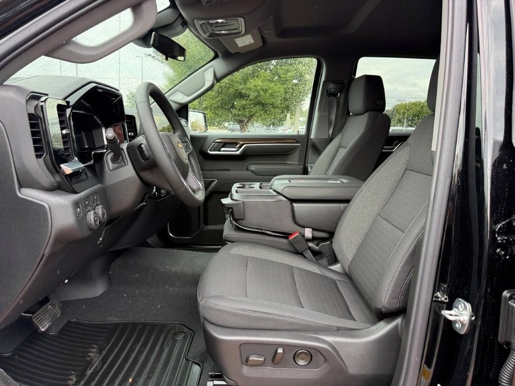 New 2026 Chevrolet Silverado 1500 LT AWD/4WD image 9