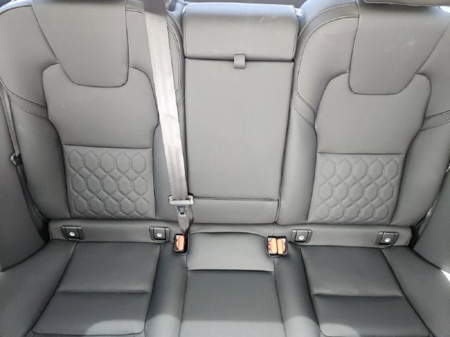 New 2026 Volvo XC60 T8 Plus w/ Climate Package AWD/4WD image 14