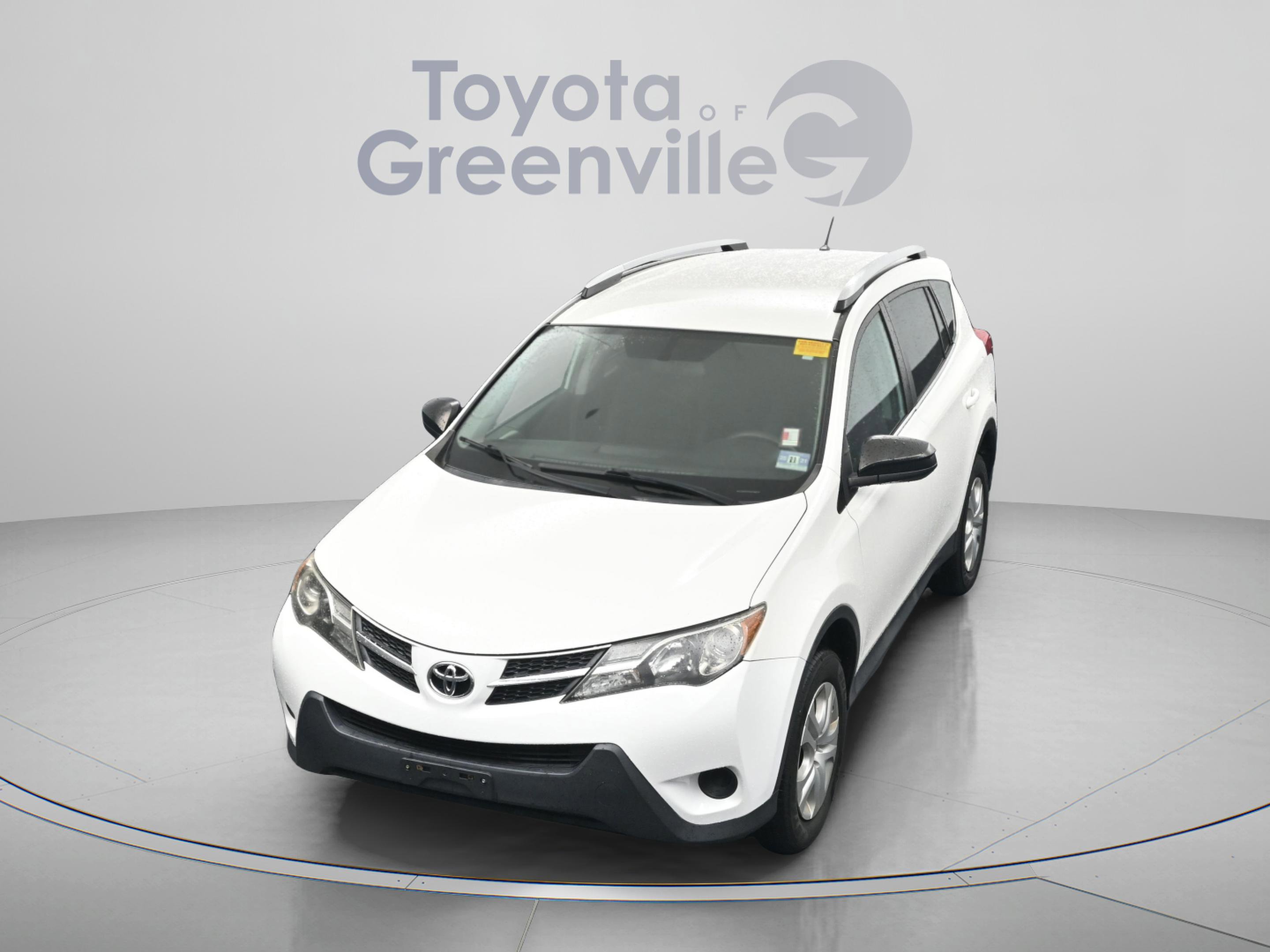 Used 2015 Toyota RAV4 LE AWD/4WD image 23