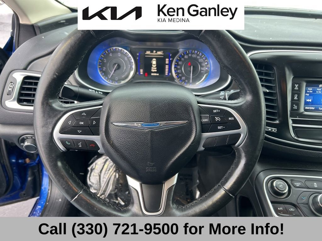 Used 2015 Chrysler 200 Limited w/ Convenience Group image 34