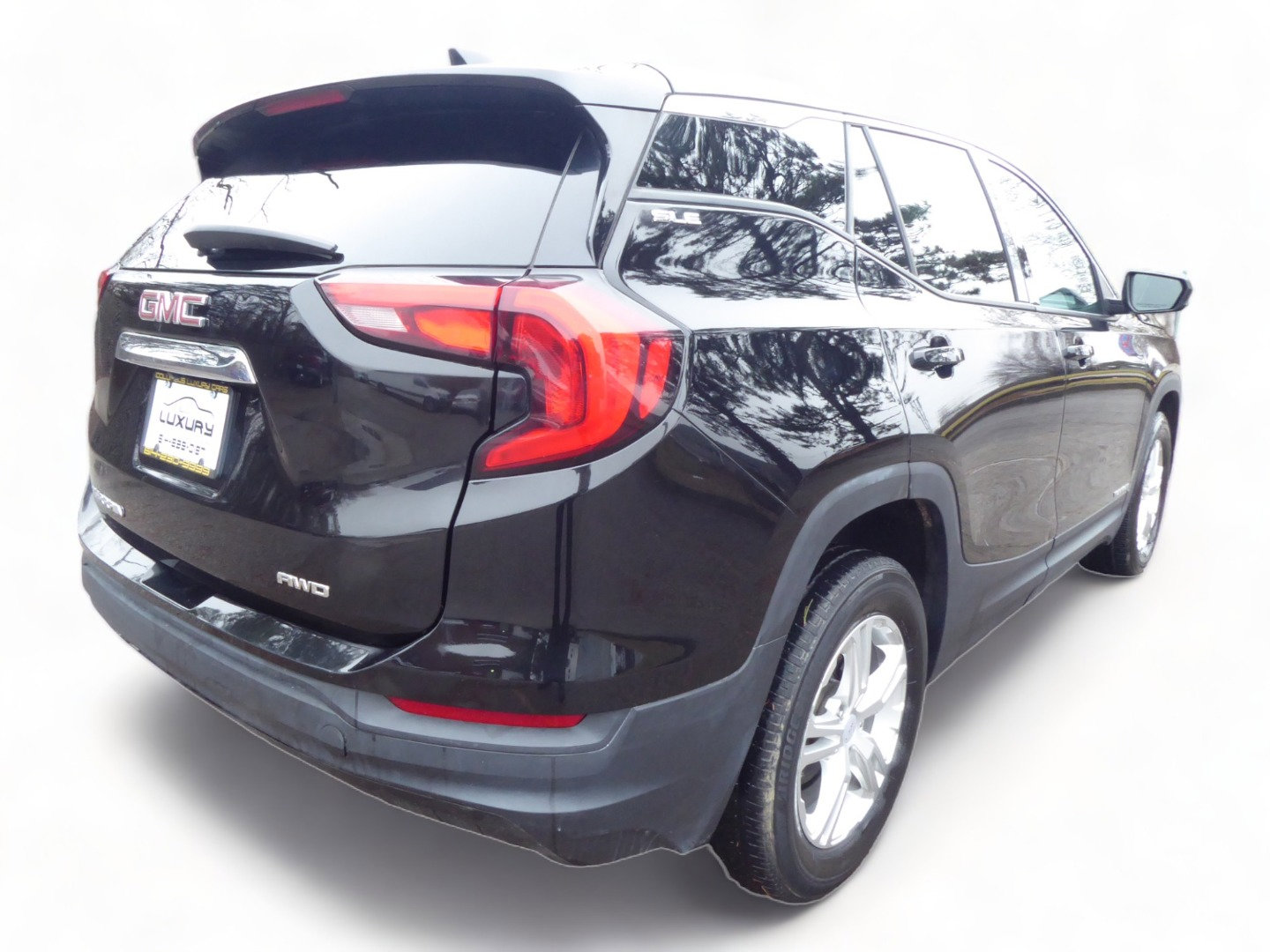 Used 2020 GMC Terrain SLE image 10