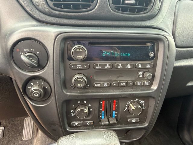 Used 2008 Chevrolet TrailBlazer LT w/ Sun And Sound Package AWD/4WD image 16