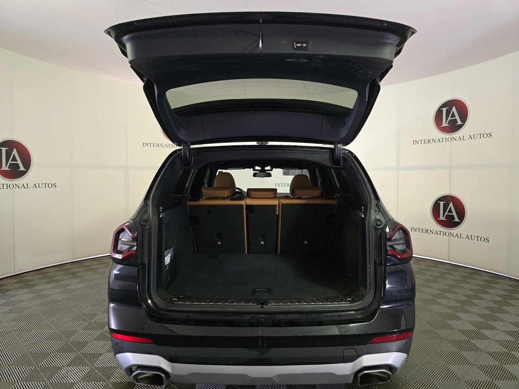 Certified 2023 BMW X3 xDrive30i w/ Premium Package image 8