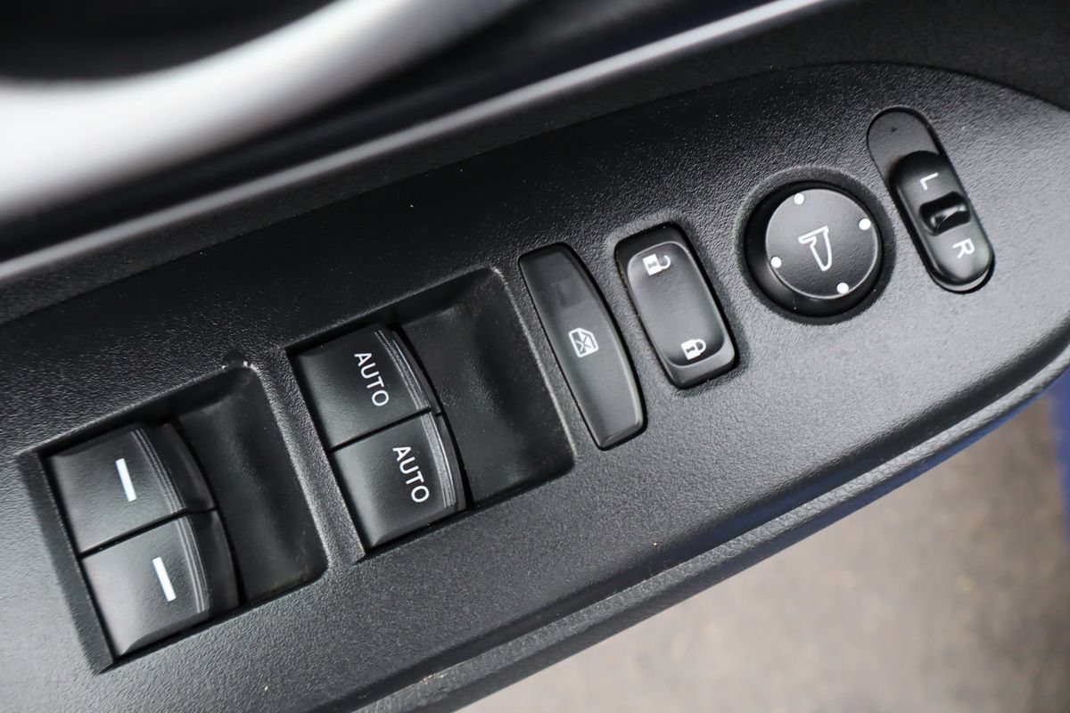 Used 2021 Honda CR-V EX image 27