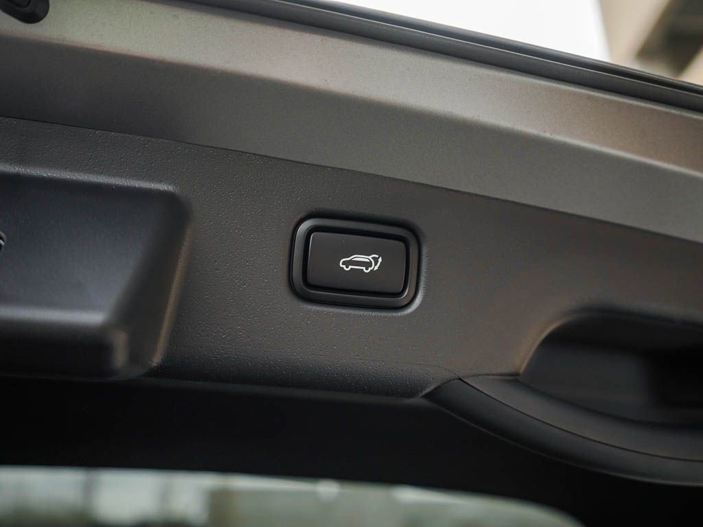 New 2026 Kia Niro Wind FWD image 9