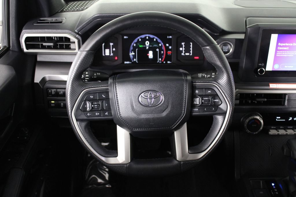 Used 2025 Toyota 4Runner SR5 RWD image 20
