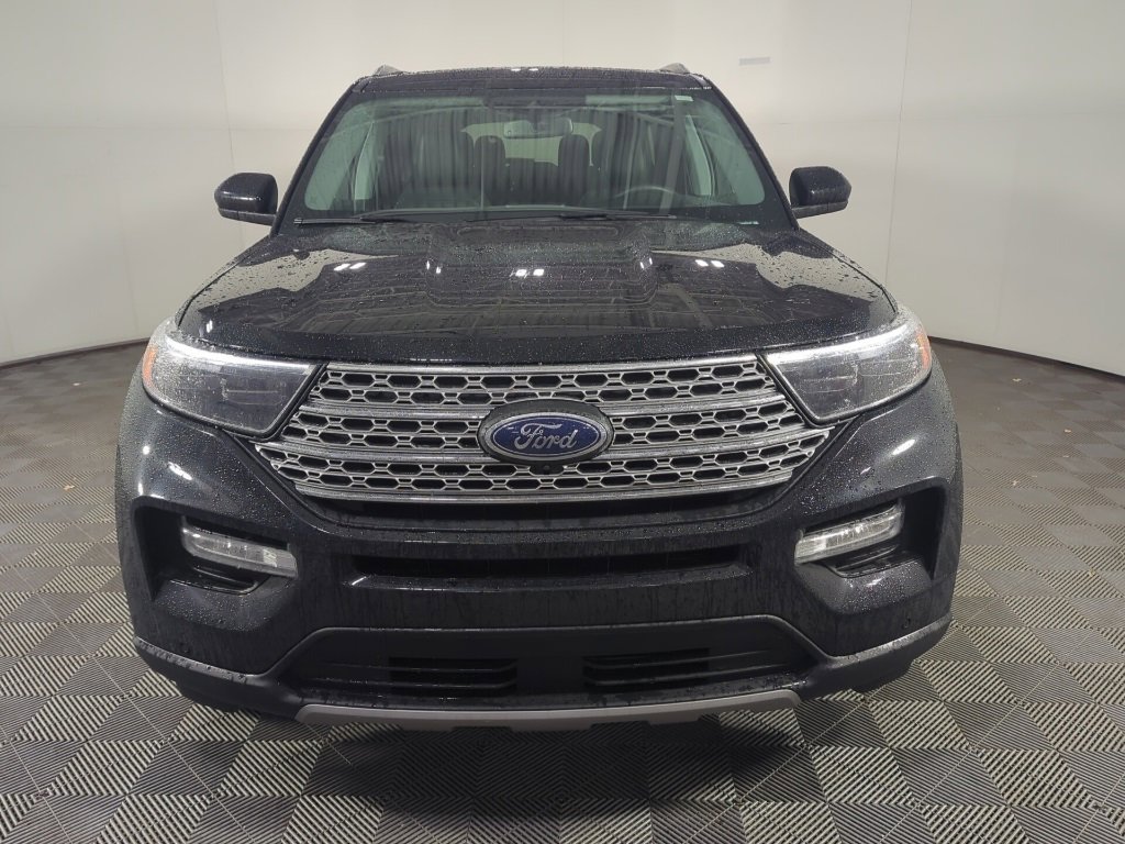 Used 2023 Ford Explorer Limited image 8