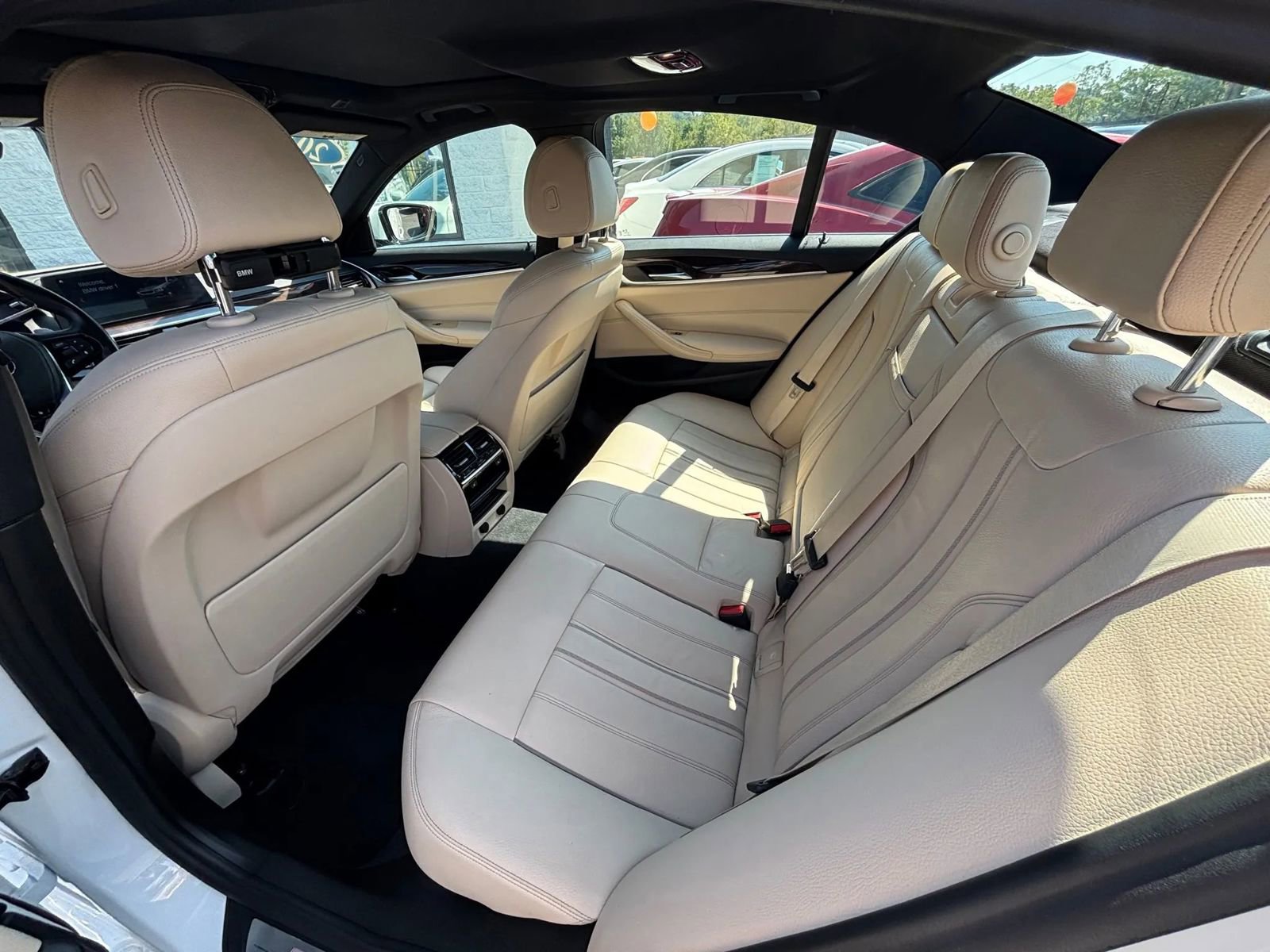 Used 2018 BMW 540i xDrive image 36