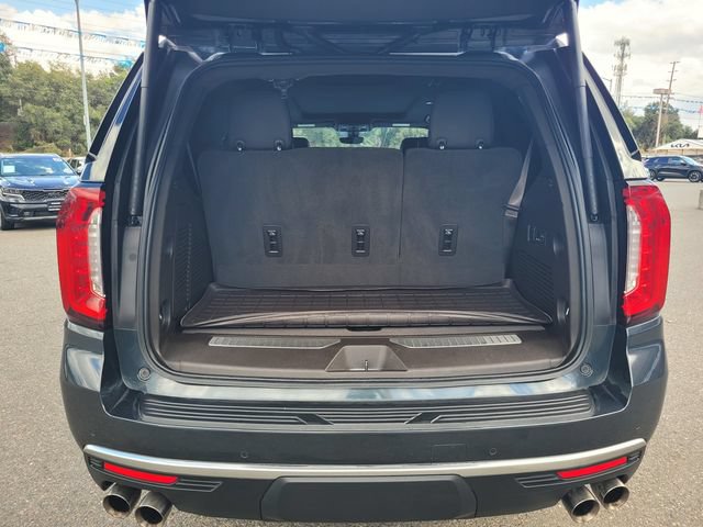 Used 2021 GMC Yukon Denali w/ Denali Premium Package AWD/4WD image 8