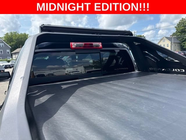 Used 2025 Chevrolet Colorado Z71 w/ Midnight Edition AWD/4WD image 13
