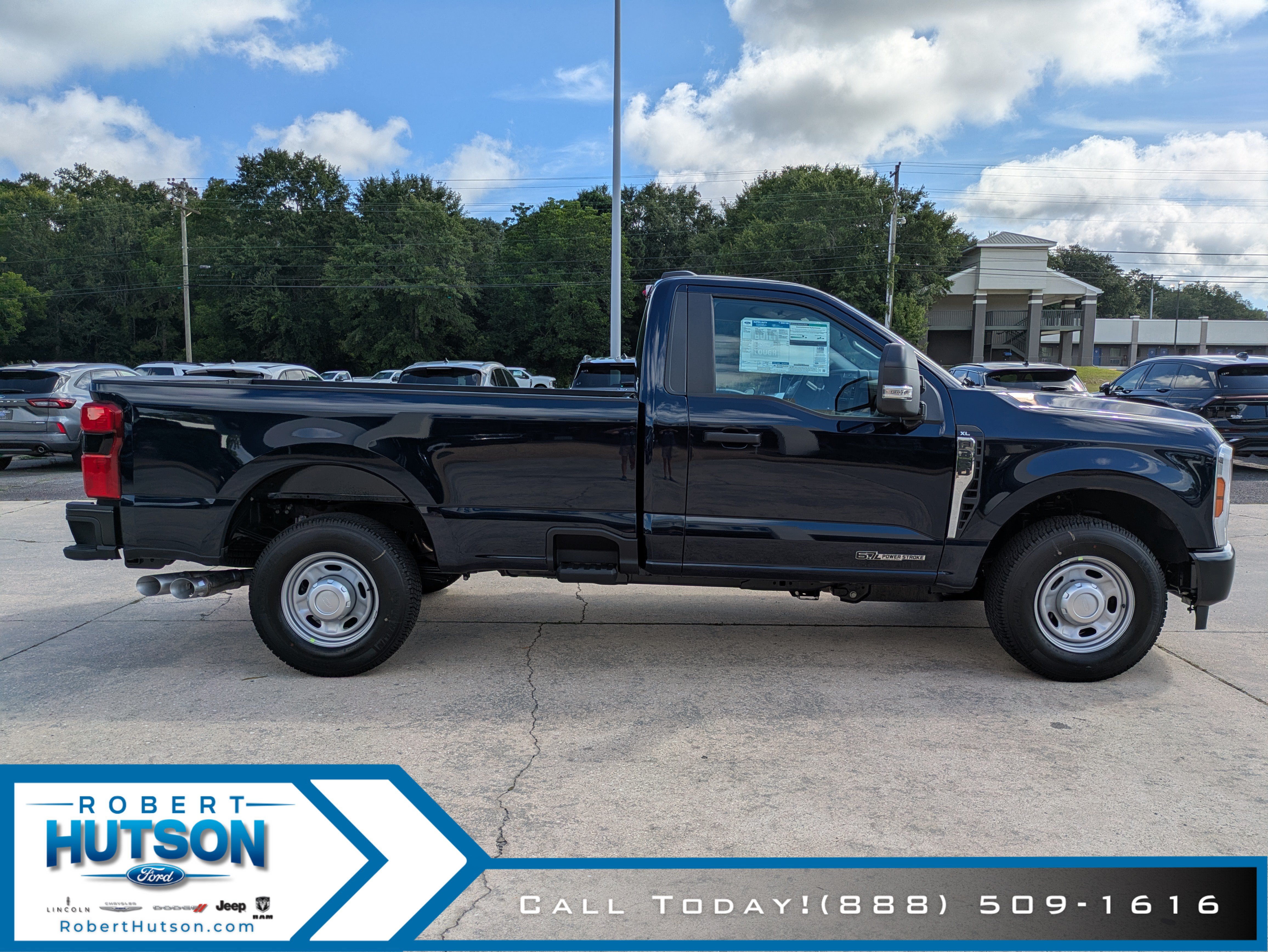 New 2025 Ford F350 XL w/ 360-Degree Camera Package RWD image 5