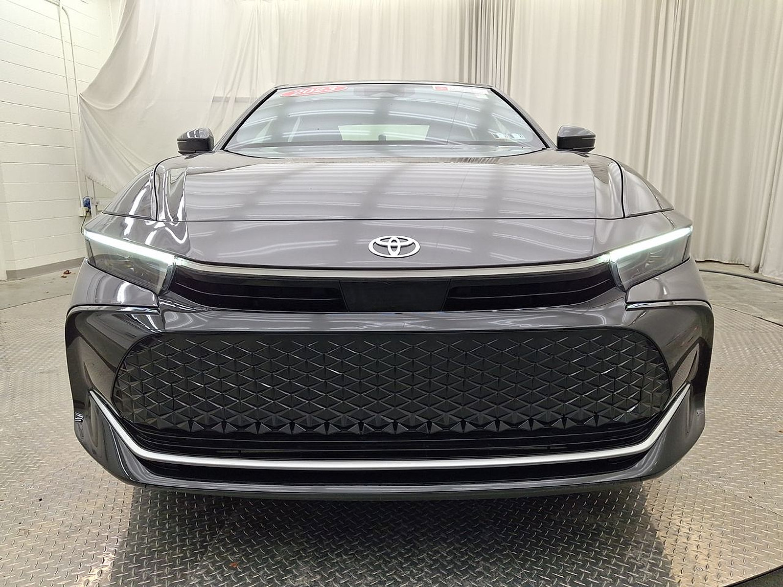 Certified 2023 Toyota Crown AWD/4WD image 33