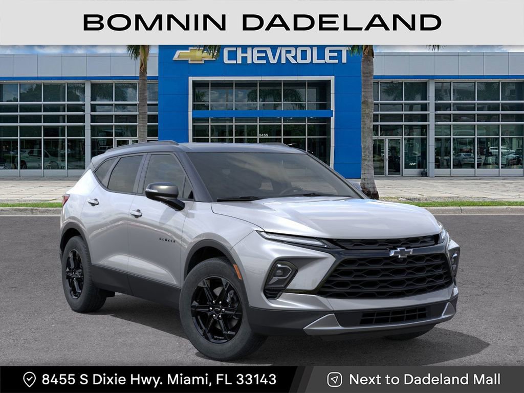 New 2025 Chevrolet Blazer LT w/ Midnight/Sport Edition image 9