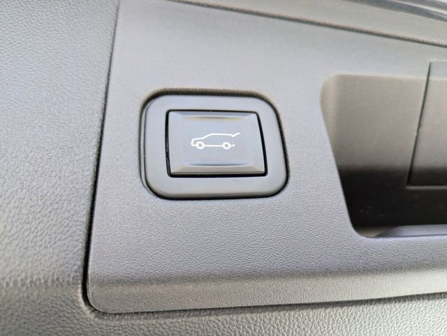 Used 2022 Cadillac XT5 Sportv image 29