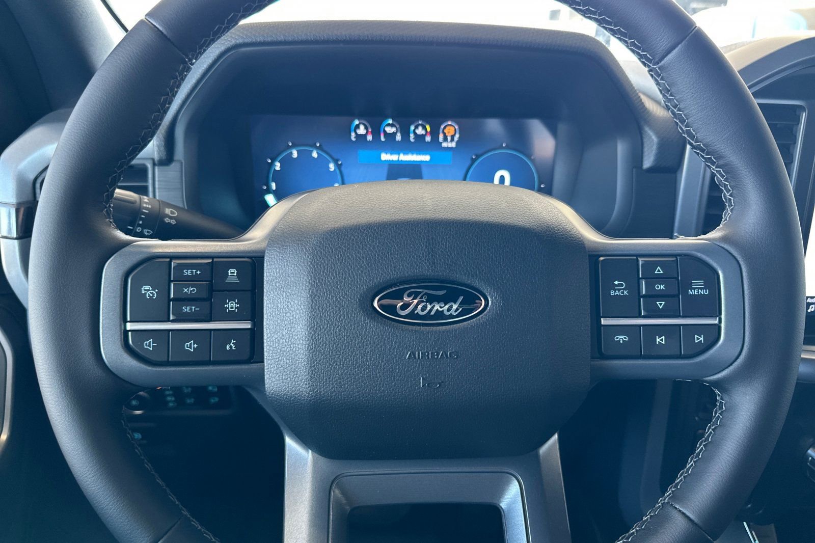 New 2026 Ford F150 XLT w/ Equipment Group 302A MID AWD/4WD image 22