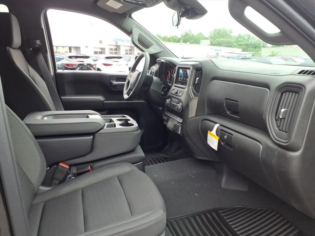 New 2026 Chevrolet Silverado 1500 Custom Trail Boss AWD/4WD image 16