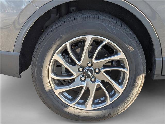 Used 2022 Lincoln Corsair FWD image 7