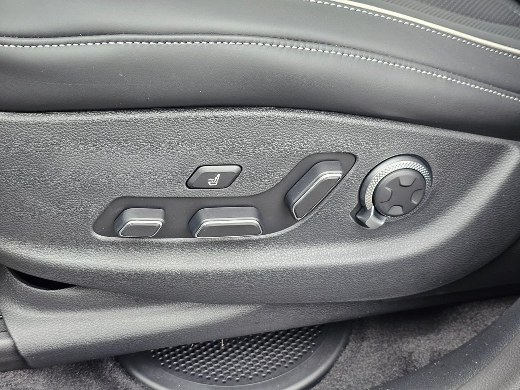 New 2026 Genesis GV80 3.5T Prestige AWD/4WD image 36