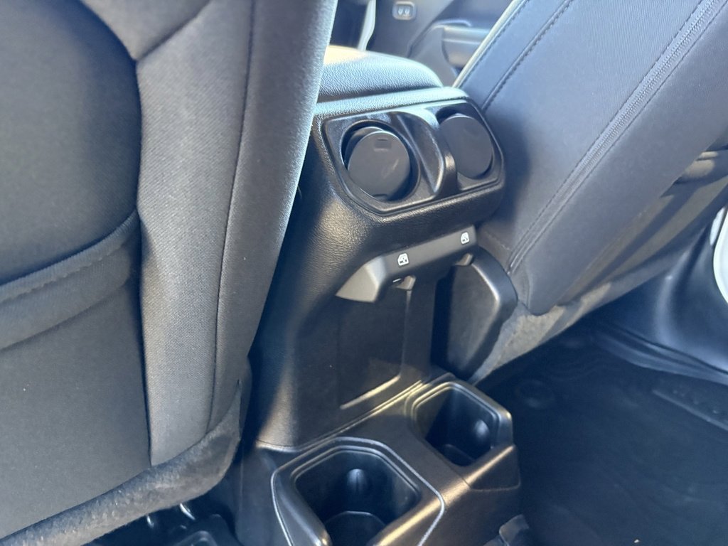 Used 2021 Jeep Wrangler Willys image 17