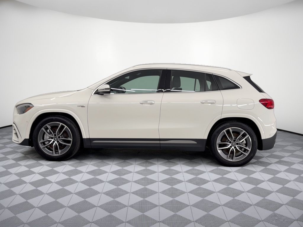 New 2026 Mercedes-Benz GLA 35 AMG 4MATIC image 2